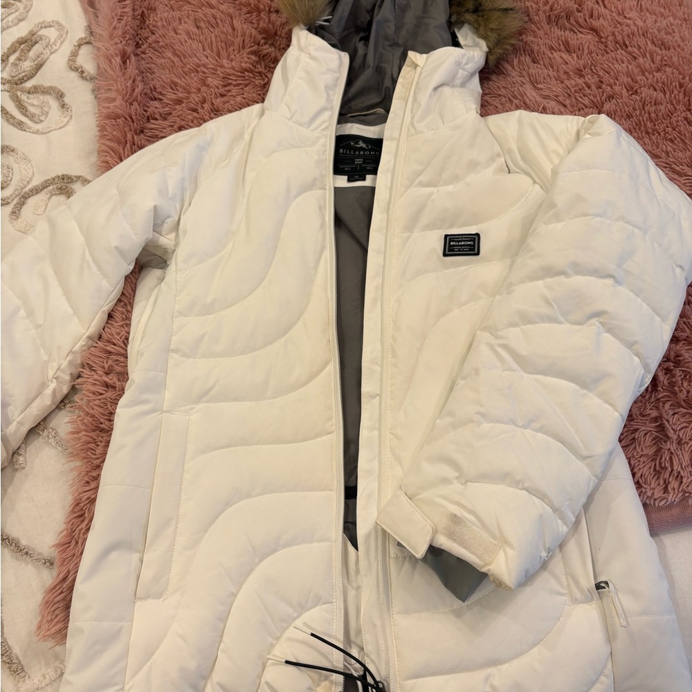 Billabong Cream Puffer Jacket with Fur Trim